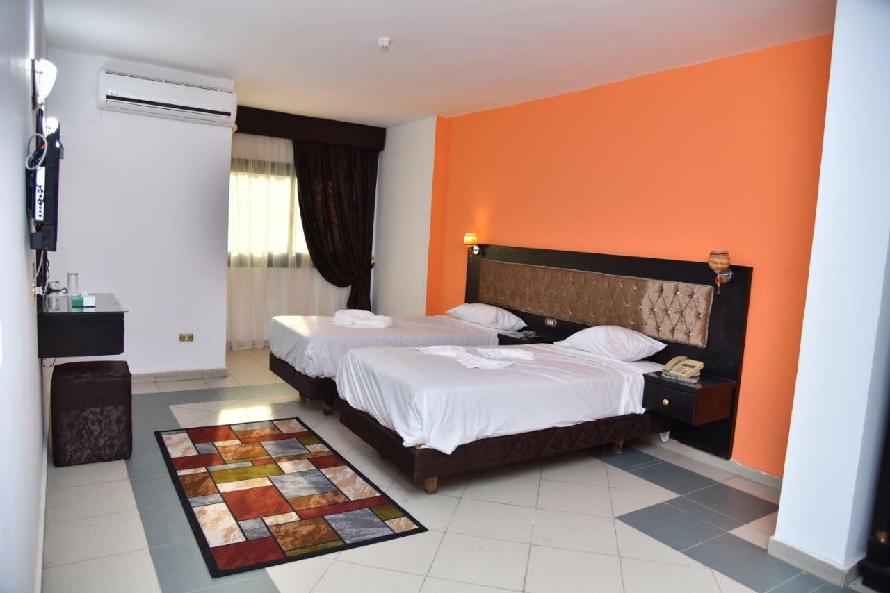 Royal Pyramids Hotel Kairo Eksteriør billede