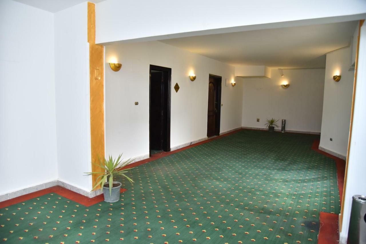Royal Pyramids Hotel Kairo Eksteriør billede